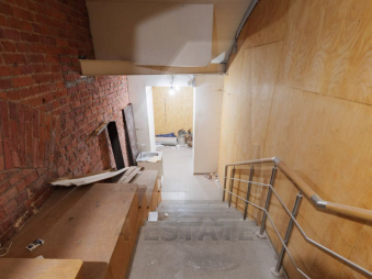 Продажа торгового помещения с отд. входом, м.Трубная.