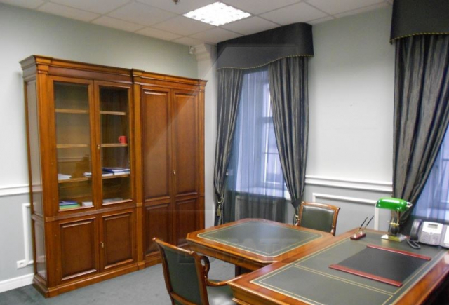 Продажа презентабельного особняка класса А, м.Арбатская.