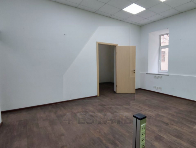 Аренда  в бизнес центре класса "В+", м.Маяковская.