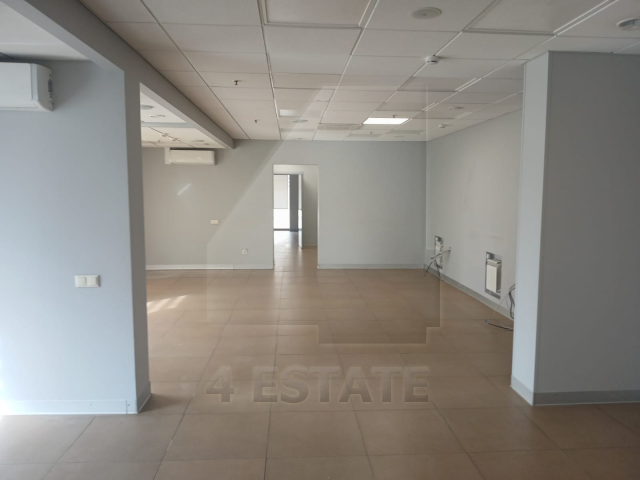 Офисное помещение в аренду, м.Ботанический сад.