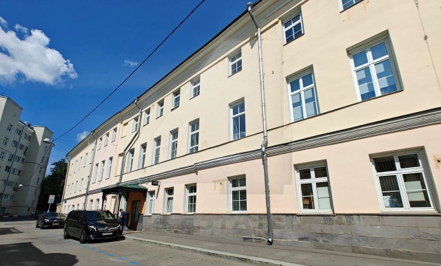 Аренда офисов в особняке класса В+, м.Кропоткинская.