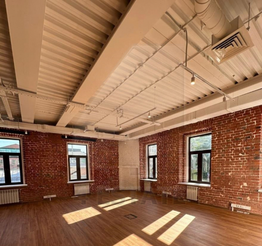 МФК класса А "Три вокзала. Депо ", Комсмольская