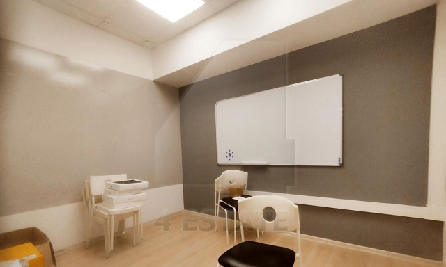 Аренда офисных и торговых помещений, м. Сокол.