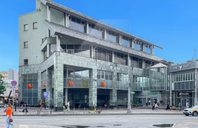 Аренда в бизнес центре класса В+, м.Менделеевская.