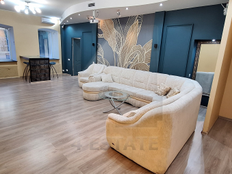 Аренда торгового помещения, м.Цветной б-р.