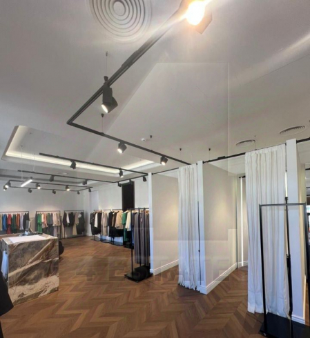 Бизнес-центр "Дом Булгакова", м.Маяковская.