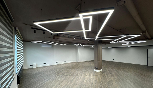 Аренда представительского офиса в элитном ЖК с отдельным входом, м.Цветной б-р.