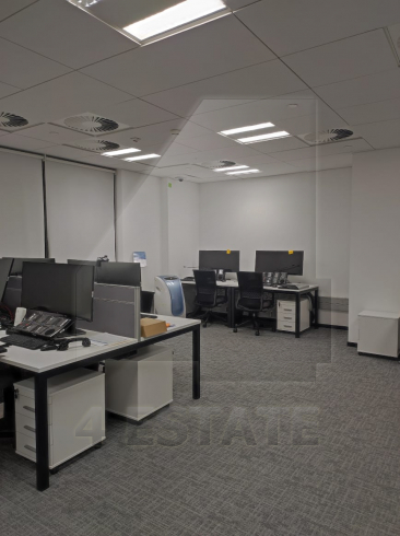 Бизнес-центр "Павелецкая плаза", м.Павелецкая.