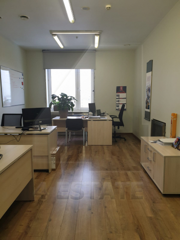 Бизнес центр класса В+, м.Краснопресненская.