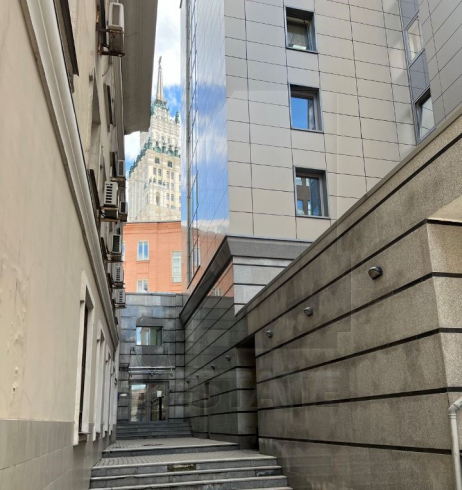 Бизнес-центр "Орликов", метро «Красные ворота»