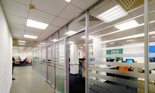 Аренда  офисов в бизнес комплексе, м.Марксистская.