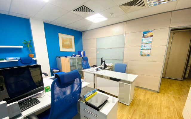 Аренда офисов в бизнес центре класса "А"  м. Баррикадная 