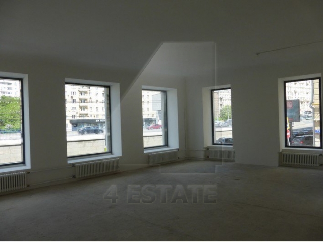 Продажа ПСН с отдельным входом класса В+, м. Цветной бульвар.