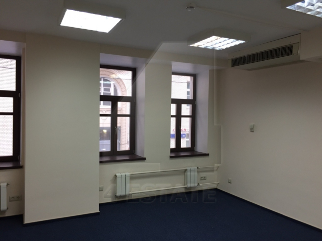 Аренда офисов в презентабельном особняке класса В+, м.Курская.