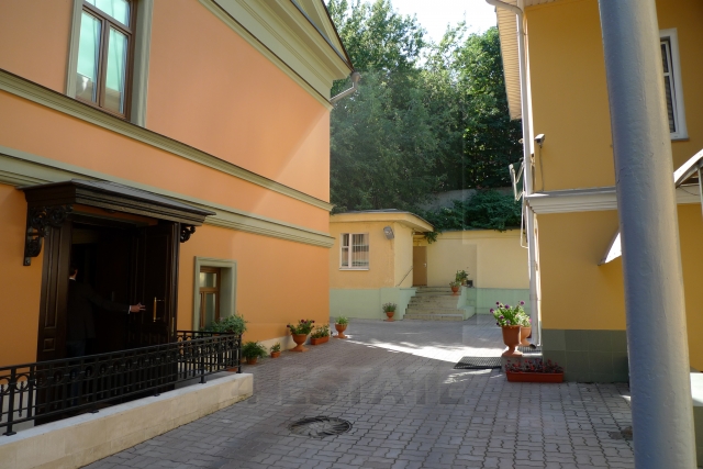 Продажа двух отреставрированных особняков на продажу, м. Таганская.