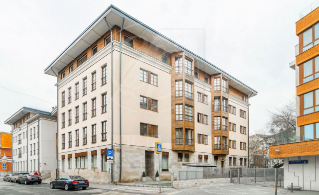 Аренда презентабельного офиса с отд. входом, м.Кропоткинская.