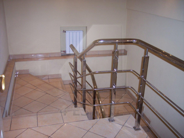 Аренда офисных помещений в особняке класса В+, м.Курская.