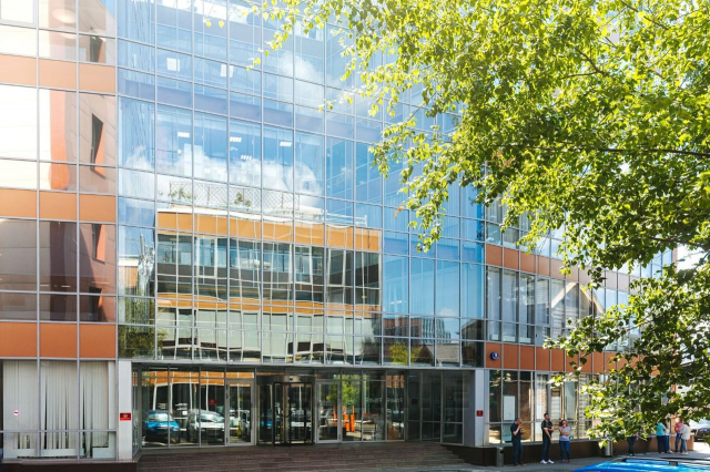 Аренда офисов в бизнес центре класса В+, м.Автозаводская.