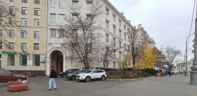 Торговое помещение в аренду, м.Достоевская.