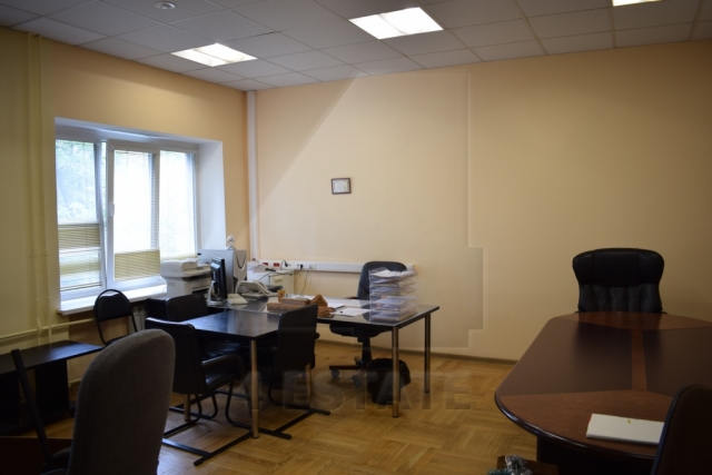 Офисное здание в аренду, м.Автозаводская.