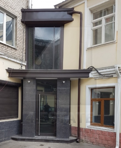 Аренда помещения с отдельным входом м. Парк культуры.