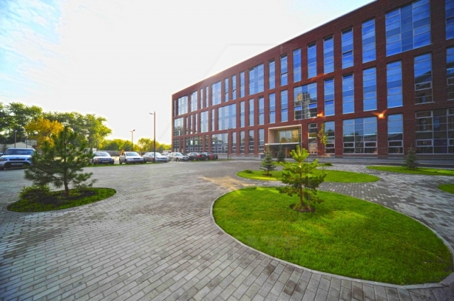 Продажа нового бизнес центра класса А, м.Курская.