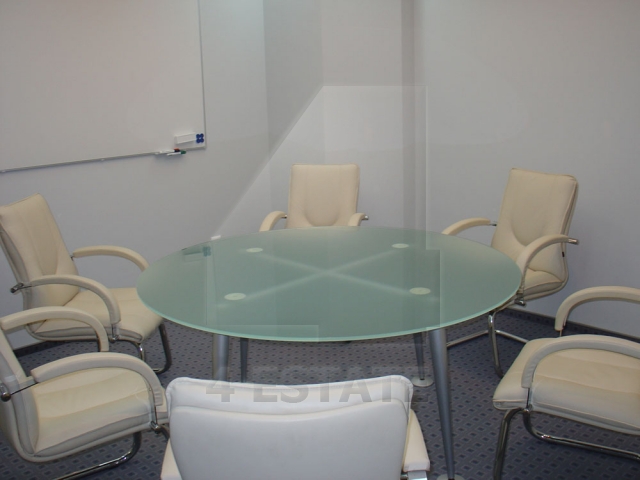 Продажа часть бизнес центре класса А, м.Маяковская.