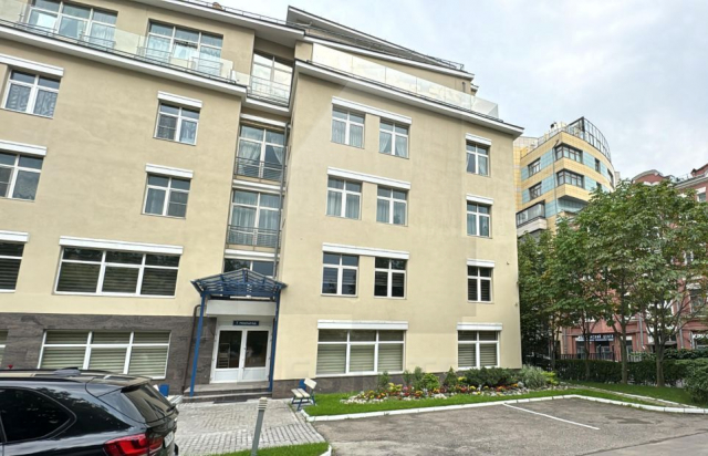 Аренда представительского офиса в элитном ЖК с отдельным входом, м.Цветной б-р.