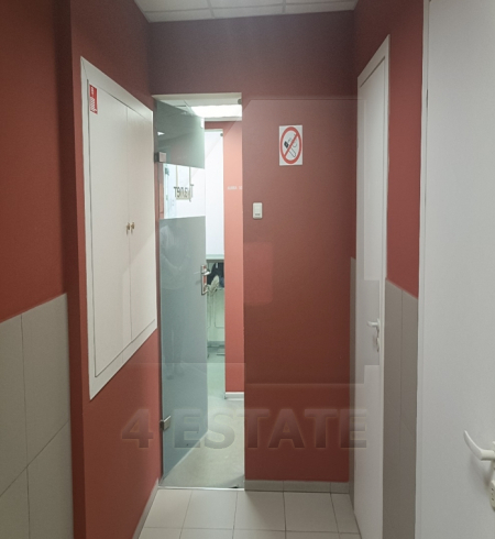 Аренда помещение свободного назначения с отд. входом, м.Новослободская.