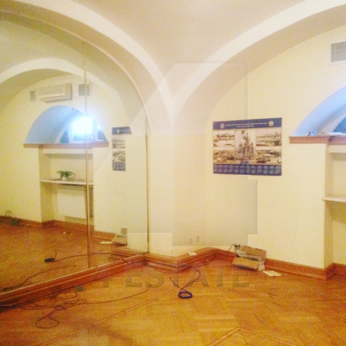 Продажа здания, м.Маяковская.