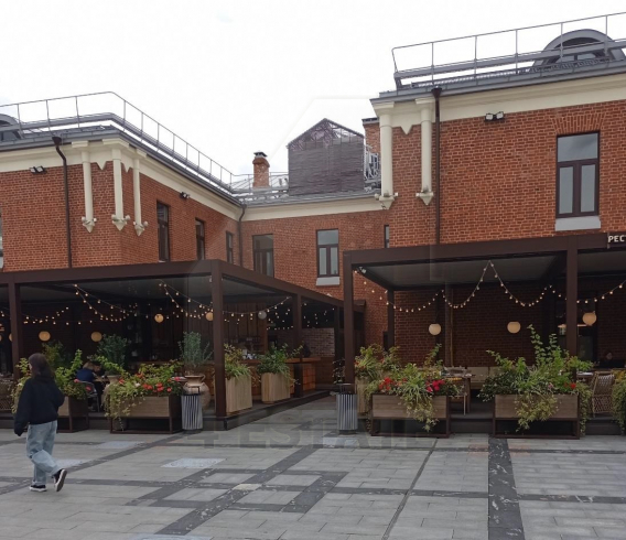 МФК класса А "Три вокзала. Депо ", Комсмольская