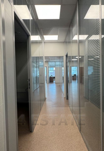 Аренда офисов в бизнес центре класса А, м.Тимирязевская.