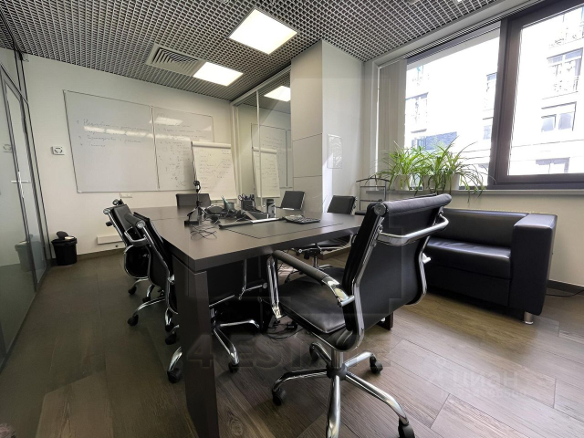 Аренда офиса в ЖК "Четыре Солнца", м.Новокузнецкая.