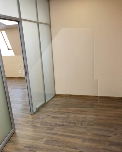 Аренда офисных помещений в особняке класса В+, м.Курская.