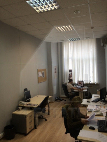 Офисный центр класса В, м.Достоевская.