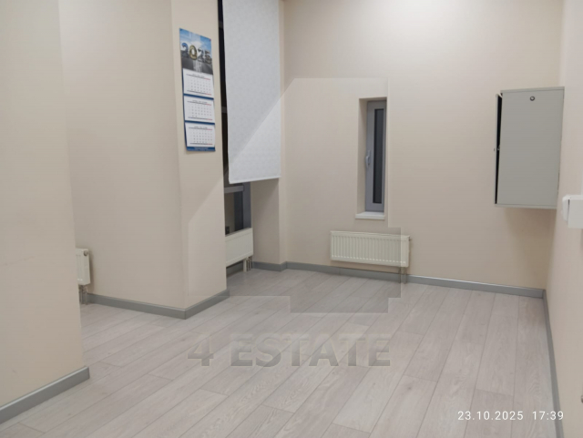 Аренда в бизнес-центре класса А, м.Театральная.