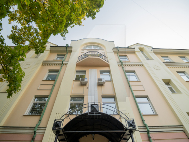 Аренда офисов в особняке класса В, м.Сокольники.