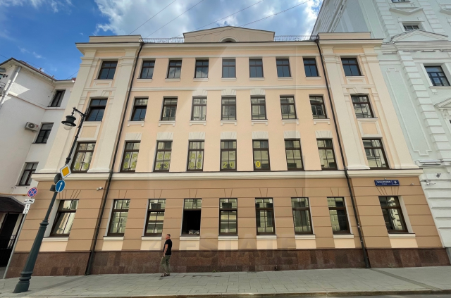 Продажа презентабельного особняка А класса, м.Чистые Пруды.