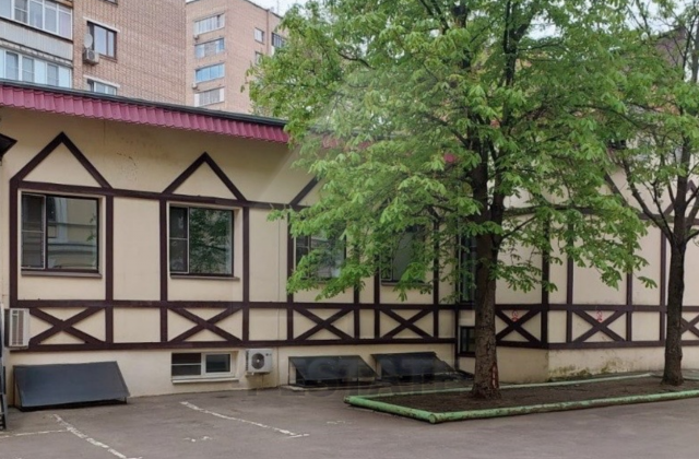 Аренда офисного особняка класса В+, м.Баррикадная.