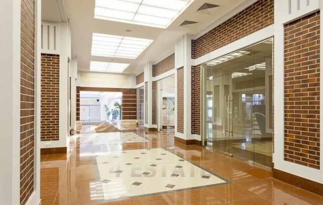 Продажа торговых помещений в бизнес-центре класса А, м.Тульская.