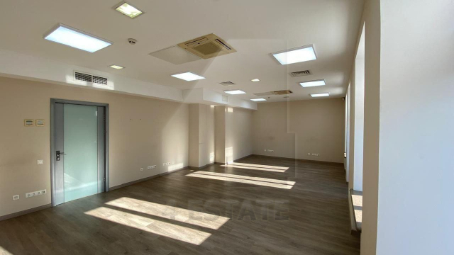 Аренда офисов в бизнес центре класса А, м.Полянка.