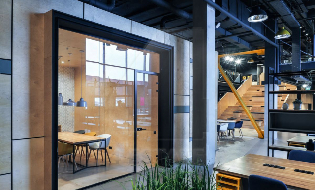 Аренда офисов в бизнес центре класса В+ «Heo Гео», м.Калужская.