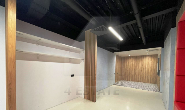 Бизнес-центр "Слободской", м.Автозаводская.