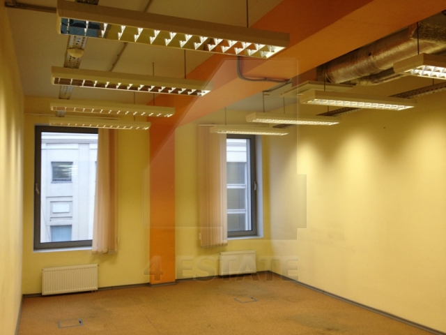 Продажа бизнес центра класса А, м.Маяковская.