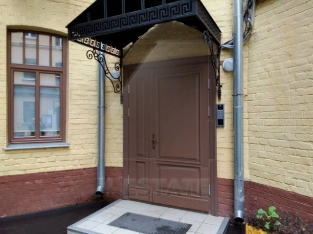 Аренда дизайнерского офиса в БЦ класса В+, м.Новокузнецкая.