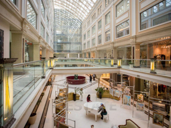 Аренда торговых и офисных помещений в бизнес-центре класса Премиум, м.Площадь революции.