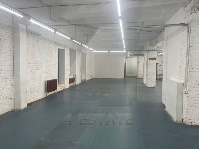 Аренда помещение свободного назначения с отд. входом, м.Маяковская.