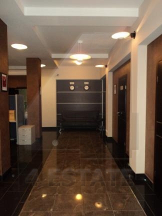 Продажа бизнес центра класса В+, м.Баррикадная.