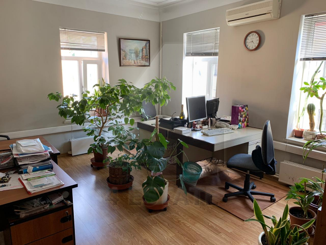 Продажа особняка класса В+, м.Цветной б-р.