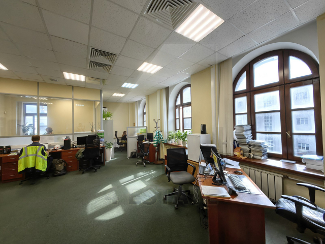 Аренда в бизнес центре класса В+, м.Преображенская площадь.